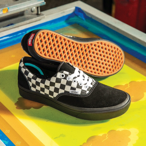 O VANS ERA É MAIS UMA VEZ ATUALIZADO COM A CONSTRUÇÃO COMFYCUSH