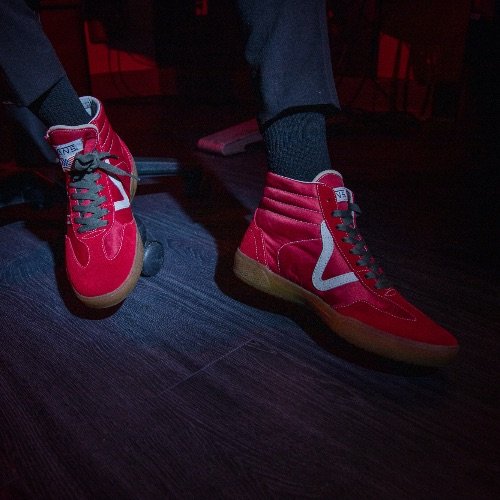 VAULT BY VANS E TAKA HAYASHI SE UNEM NOVAMENTE, DESSA VEZ PARA APRESENTAR UMA SILHUETA INCOMUM