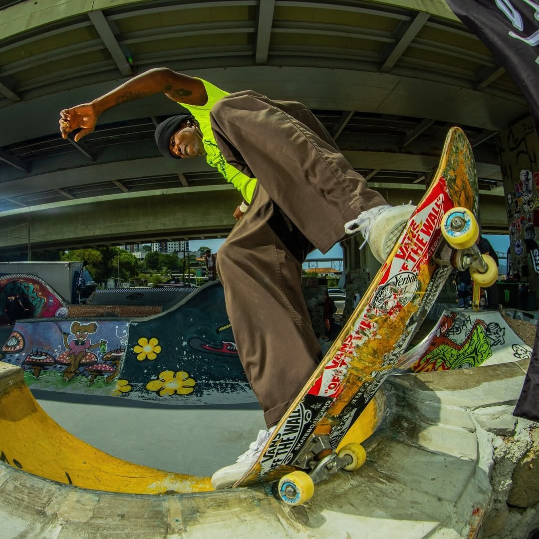 Pop Up 100% Skate toma Floripa: dois dias de skate, arte e música no Entulho DIY