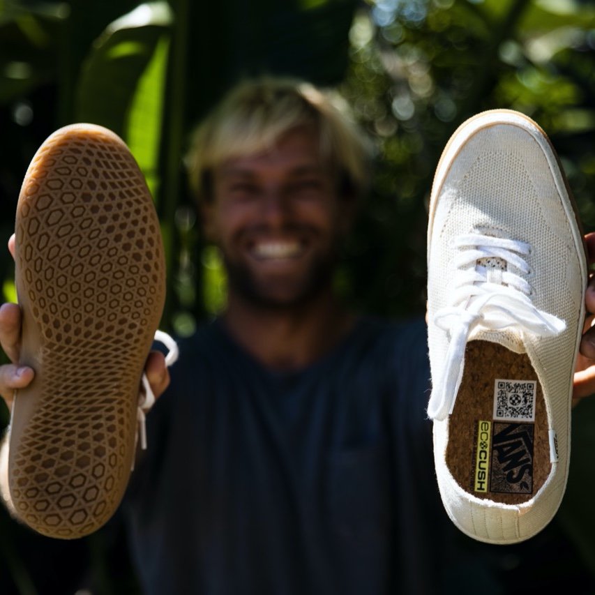 VANS APRESENTA CIRCLE VEE: NOVA SILHUETA QUE RECONHECE O VALOR DE CADA ESFORÇO PARA UM MUNDO MELHOR