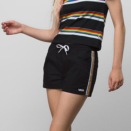 SHORTS COM CONFORTO, ESTILO E OFF THE WALL
