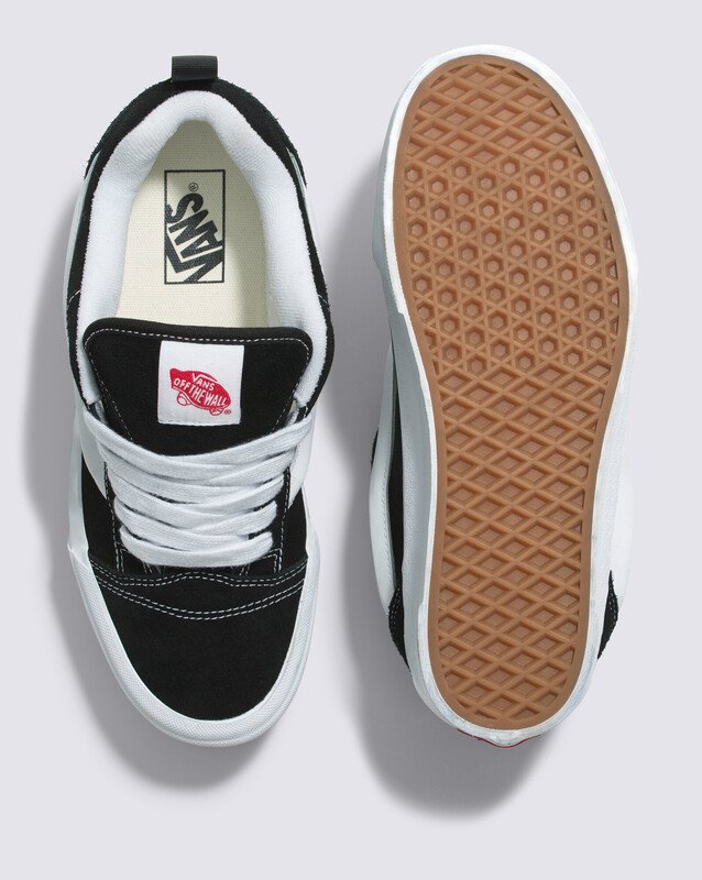 Tênis Knu Skool Stack Black White