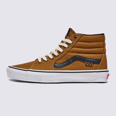 Skate Classics: ultra resistência no interior do tênis, feito para a prática do skate. Completamente redesenhada para o skate moderno, a coleção Skate Classics oferece mais do que os skatistas precisam para permitir evolução máxima. O cabedal de camurça e lona do Tênis Skate Sk8-Hi Duck Canvas Gb Golden Brown oferece a aparência icônica que você deseja, trazendo todos os benefícios de desempenho que os skatistas exigem. Das subcamadas reposicionadas Duracap™ e palmilhas Popcush™ ao composto de borracha SickStick™, o tênis de skate de cano alto foi desenvolvido para suportar o impacto diário da prática de skate, mantendo você confortável entre as sessões. O modelo traz a nova etiqueta Vans em checkerboard, aplicada na lateral.