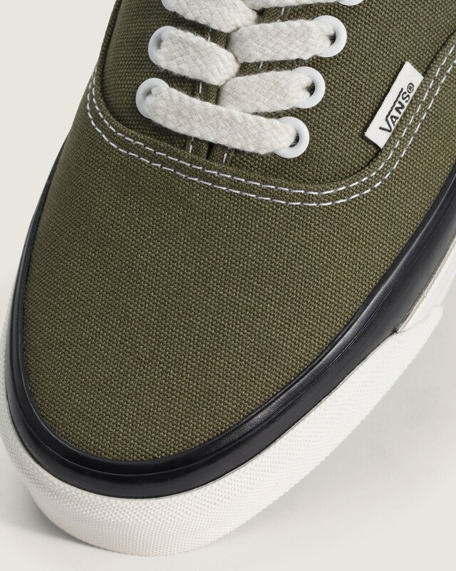 Tênis Authentic Premium Deck Siped Olive