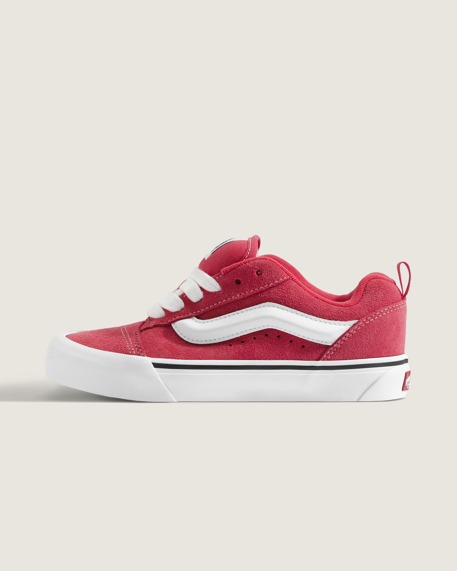 Hires-Vans-V1002002760072-01.jpg