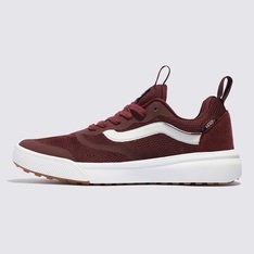 Uma nova adição à família Vans, o UltraRange Rapidweld foi a solução para a necessidade de nossos atletas de alto nível por um tênis versátil que proporcionasse conforto em longas viagens ao redor do mundo. Apresentando um composto de entressola UltraCush atualizado, que oferece o máximo em conforto e amortecimento, além de uma confecção de encaixe em forma de meia LuxLiner com partes internas sem costura para reduzir peso, atrito e pontos quentes, o Tênis UltraRange Rapidweld Port Royale True White apresenta uma estética limpa que o levará aonde quiser. Feito com cabedais de camurça sintética e tecido respirável, possui solado durável de borracha co-moldada e minitratorada para reduzir a cola e melhorar o acabamento.