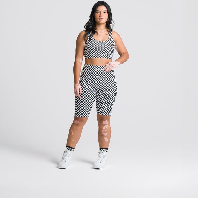 Bermuda Flying V Print Legging Checkerboard