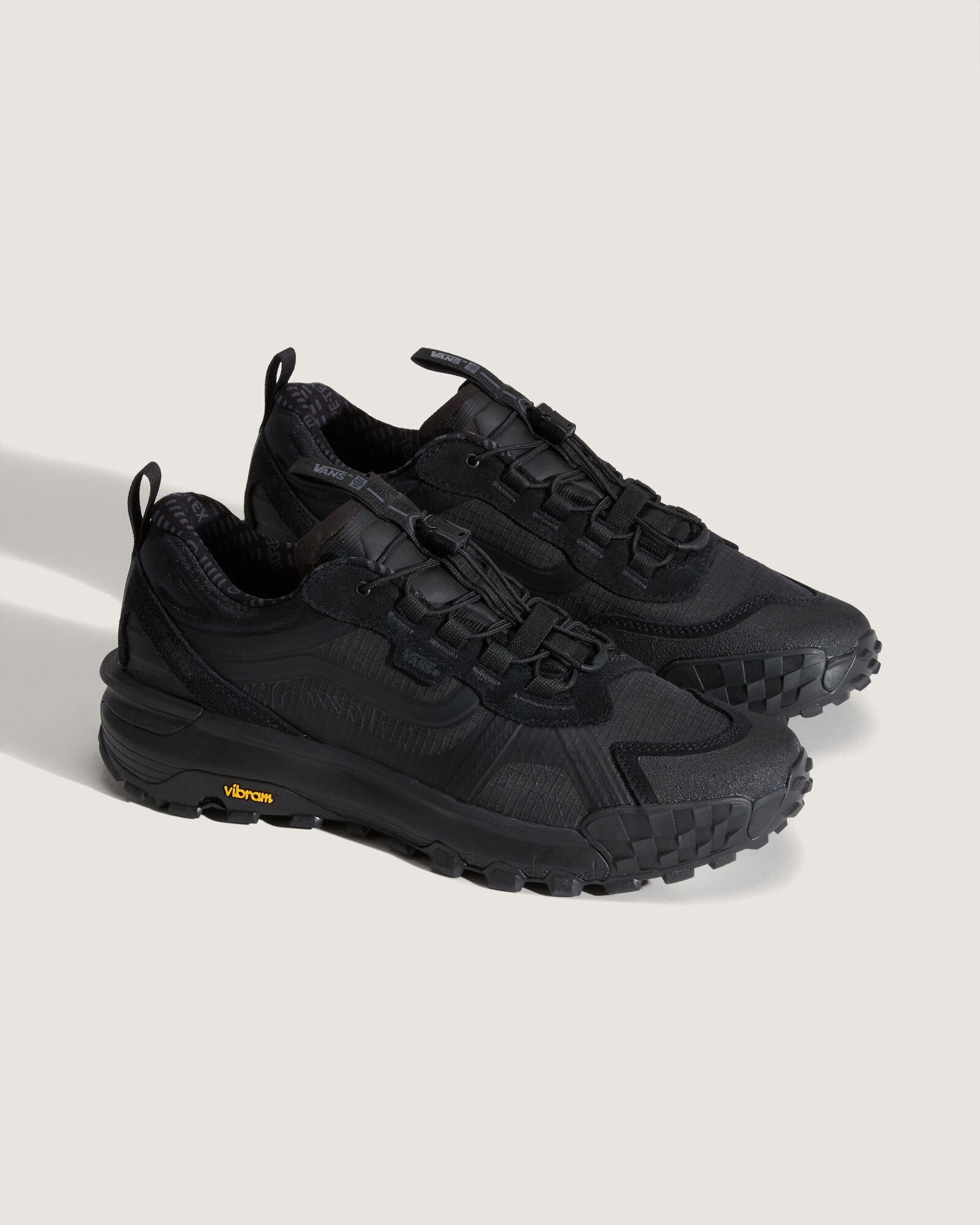 VANS×Vibram 靴 Hires-Vans-V1003551050001-02.jpg