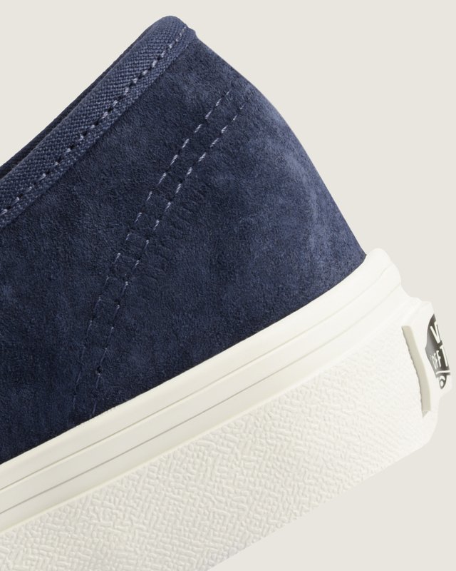 Tênis Authentic Pig Deep Twilight