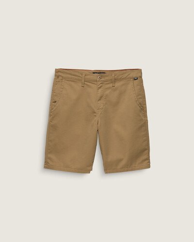 Caimento, estilo e durabilidade - o Caimento Authentic Chino. A Bermuda Authentic Chino Relaxed Dirt é construída com tecido aprimorado e macio. Com o estilo clássico de uma bermuda sarja, possui bolsos frontais para as mãos com um novo posicionamento do porta-moedas do lado direito, bolsos traseiros com debrum e fecho com botão e costuras de reforço. O novo detalhe do passante de cinto em "V" no cós traseiro e a fita de sarja em checkerboard na parte interna da braguilha dão a esta bermuda um visual icônico da Vans.
O modelo tem 1,82m de altura e usa tamanho 42.