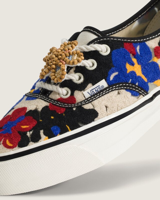 Tênis Authentic Lx Floral Multi