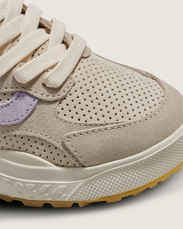 Tênis Ultrarange Neo Vr3 Mte Perf Suede White Purple