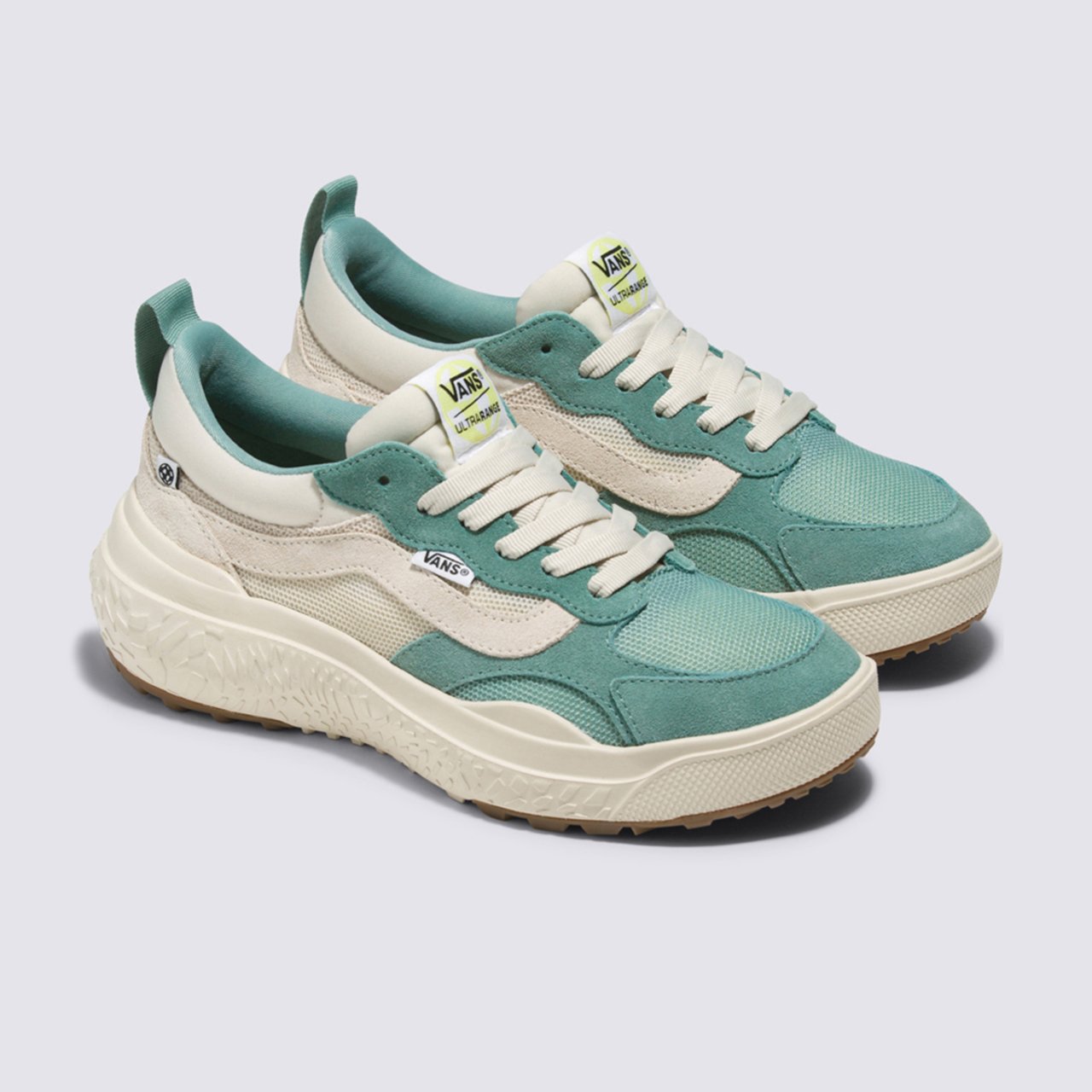 Vans ultrarange cores top