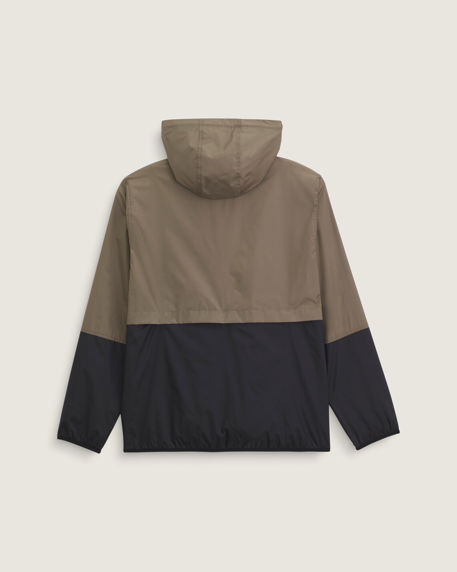 Hires-Vans-V4705400200001-02.jpg