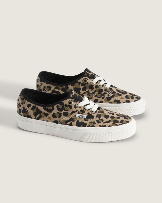 Tênis Authentic Leopard Black Incense