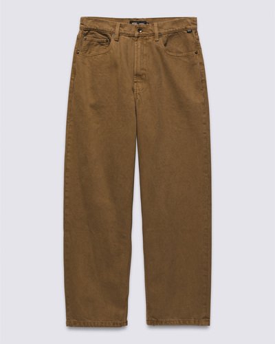 A Calça Check-5 Baggy Denim Pant Upland Sepia combina o estilo clássico de cinco bolsos com o DNA contemporâneo da Vans®, trazendo detalhes modernos para este design atemporal. Feita com jeans de algodão pesado para uma construção robusta, a calça apresenta um ajuste mais largo no quadril, na coxa e na perna. Traz uma etiqueta tecida em checkerboard costurada na bainha da abertura da perna, visível apenas quando algemada, carregando a herança Vans com um toque de estilo “Off The Wall”.