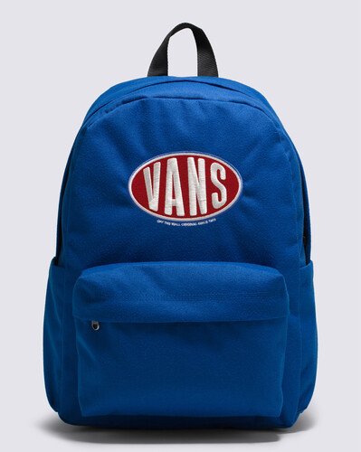 Uma mochila clássica com o DNA da Vans, a Mochila True Blue Infantil tem um design de dois bolsos com um organizador para manter seus itens importantes bem organizados e um bolso lateral para garrafa de água para fácil hidratação. O modelo na cor azul traz aplicação de etiqueta Vans® vintage. A equipe da Vans estabeleceu metas ambiciosas de sustentabilidade. Grandes ou pequenos, todos os esforços resultam em mudanças positivas. Para ganhar o logotipo do globo Checkerboard, pelo menos 30% do produto deve ser feito de um ou uma combinação de materiais reciclados, renováveis ??e/ou regenerativos. Para saber mais sobre a Vans® e sua jornada em direção a materiais sustentáveis, acesse www.vans.com.br/sustentabilidade.