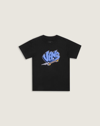 O estilo “Off The Wall” dos pequenos com um toque clássico e descolado. A cultura do skate na Camiseta Vans Sk8 Ss Black Infantil é representada de uma forma divertida, com a estampa da assinatura Vans em desenho animado, estilo cartoon, em um skate. Uma camiseta confortável e fácil de usar, ela é feita de tecido ringspun cardado, macio e durável.
