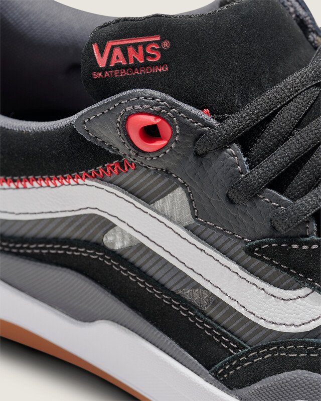 Tênis Wayvee 2.0 Skate Black White/Red