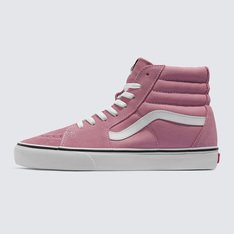 O Sk8-Hi impactou ao ser o primeiro tênis de cano alto para skate a entrar em cena. Com um toque "Off The Wall", o lendário tênis de cano alto da Vans é considerado um divisor de águas desde o seu lançamento em 1978. O Tênis Sk8-Hi Foxglove apresenta cabedal em camurça e lona resistente na cor rosa. Com fechamento por amarração em cadarços, ele traz a icônica sidestripe Vans nas laterais. O tênis possui o cabedal acolchoado com biqueiras reforçadas, proporcionando mais conforto e firmeza a cada passo. Apresenta heeltab do skate tradicional com inscrição Vans em “Drop V” e “Off The Wall” aplicada no calcanhar, com etiqueta tecida “Vans Off The Wall” aplicada na lingueta. A entressola ameniza o impacto e a palmilha se molda adequadamente aos pés. Com solado em borracha vulcanizada em formato waffle - exclusividade Vans - com função antiderrapante, proporcionando maior aderência ao caminhar. Estilo e conforto para todos os momentos, seja dentro ou fora das pistas.