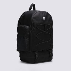 Esteja sempre pronto para todas as situações. As mochilas Vans agregam praticidade, comportam tudo o que você precisa carregar na correria e possuem aquele estilo autêntico que só a Vans proporciona. A Mochila Mte Breakout Backpack Crosspath Black é feita de tecido Cordura® para tornar sua bolsa resistente, sem adicionar peso, finalizada com um revestimento de poliuretano para proteção contra os elementos e costuras seladas para combater a umidade. O modelo possui um compartimento para separar itens molhados ou secos, caso o clima não coopere com seus planos. Com bastante espaço para itens essenciais e proteção sólida contra o clima, a mochila é o acessório ideal para qualquer aventura urbana ou ao ar livre.