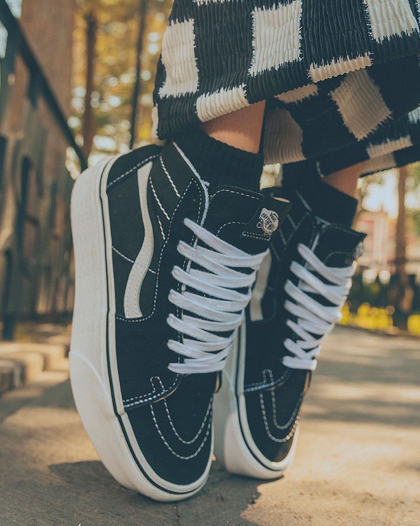 Vans Shoes Vans Sk8 Hi Preto E Branco Tênis Sk8-Hi Plataforma