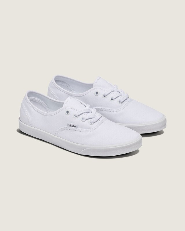 Tênis Authentic Lowpro White