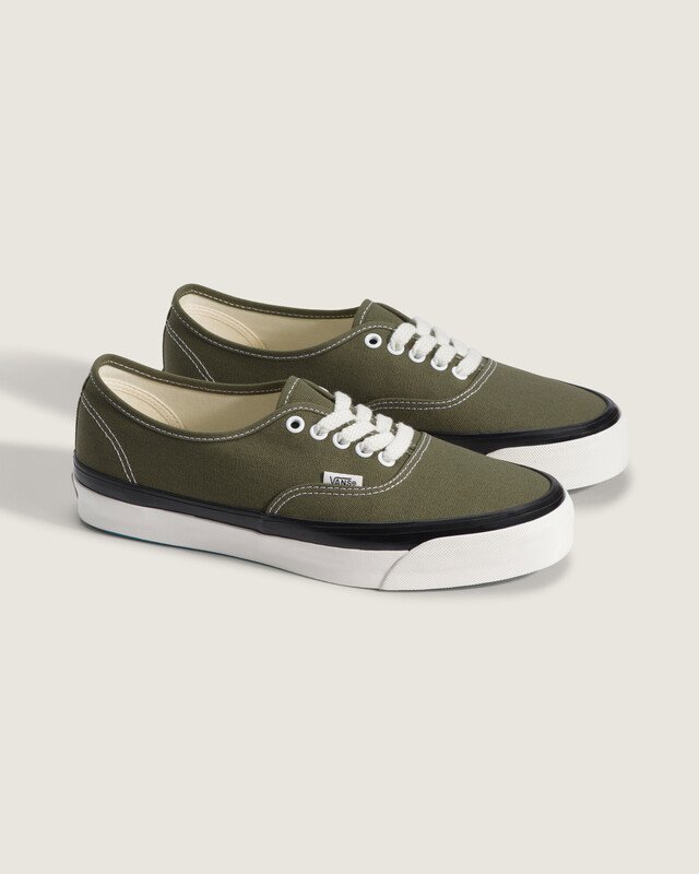 Tênis Authentic Premium Deck Siped Olive