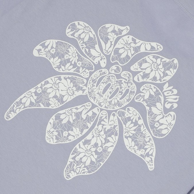 Camiseta Bloomed Mini Cosmic Sky