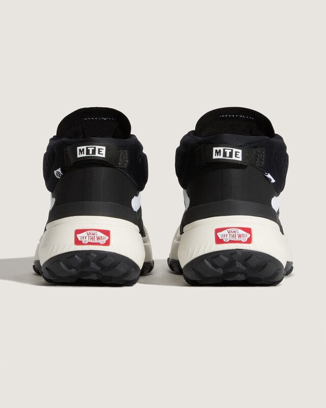 Tênis Crosspath Mid Mte Black White