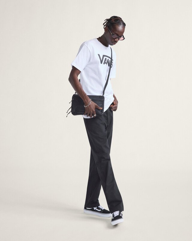 Authentic Chino Relaxed Black | Vans