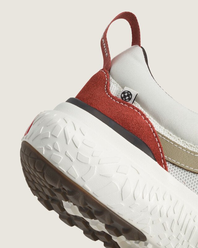 Tênis Ultrarange Neo Vr3 Mte Coffee Brick Red