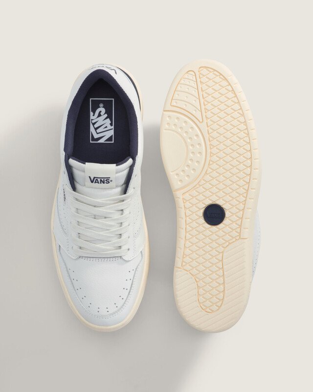 Tênis Court Low White Navy
