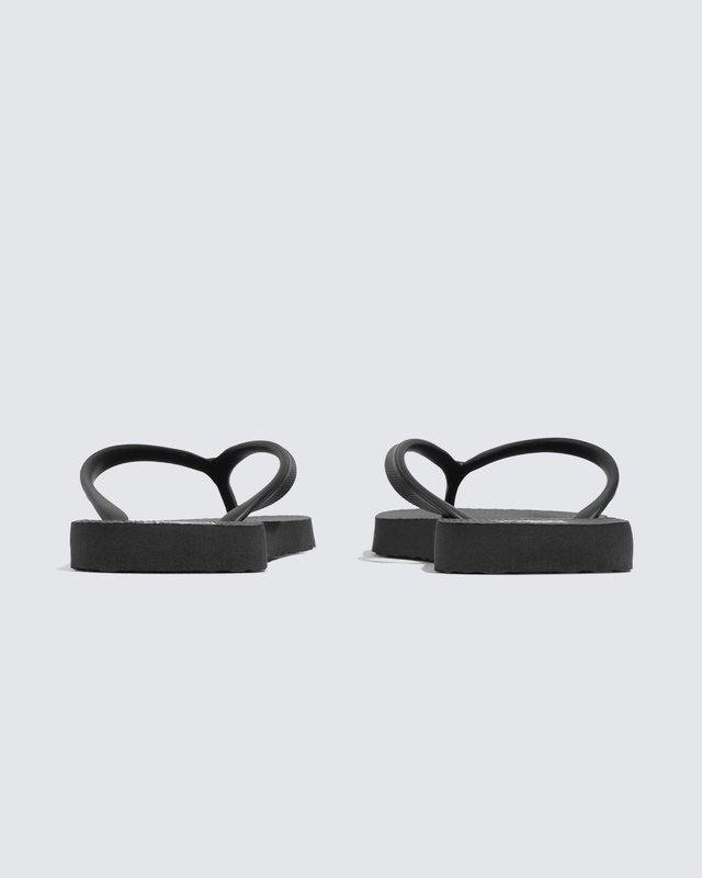 Chinelo Makena Black Silver