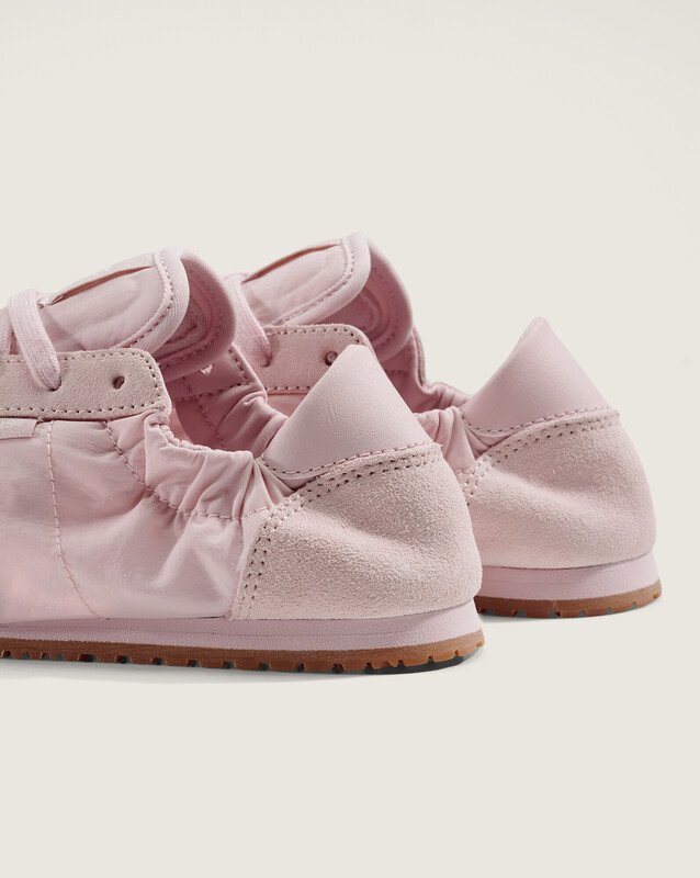 Tênis Super Lowpro Ballet Collapse Pale Petal Pink