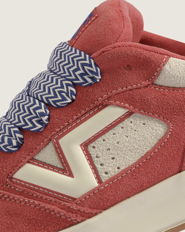 Tênis Upland Crimson Haze