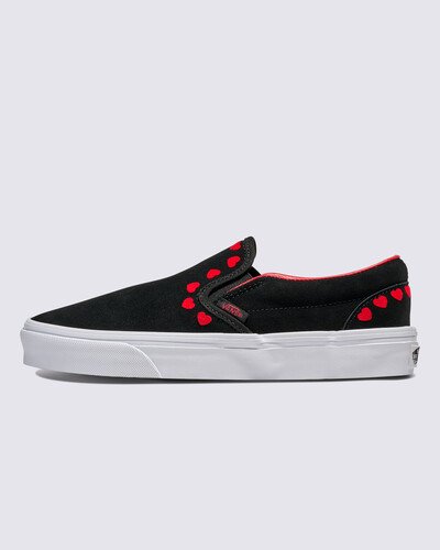 O Slip-On que marca tendências desde 1979

O tênis Slip-On Checkerboard, originalmente Style 98, evoluiu de um sapato de barco da Vans para um clássico do skate. Com gola acolchoada, sola waffle aderente e parte superior sem cadarços, ele incorpora estilo e função sem esforço. Este design atemporal continua sendo um símbolo do espírito Off The Wall da Vans e das raízes do sul da Califórnia.