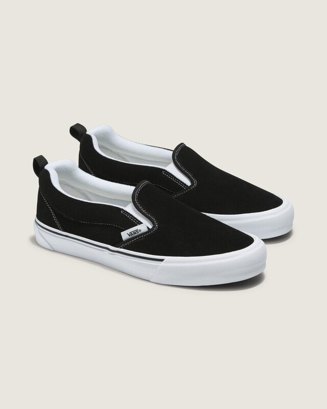 Tênis Knu Slip Black True White