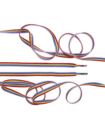 O Cadarço Vans Laces Rainbow Rainbow é um acessório confeccionado em 100% poliéster com 71 cm de comprimento. Colorido nos tons do arco-íris, esse modelo combina com todos os seus clássicos. Vendido separadamente.