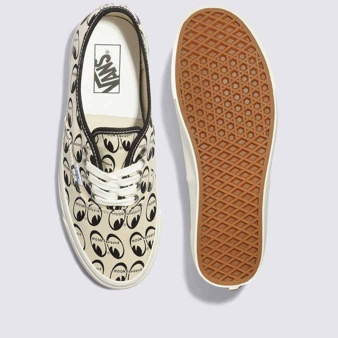 Tênis Authentic 44 Dx Vans X Mooneyes Mooneyes White
