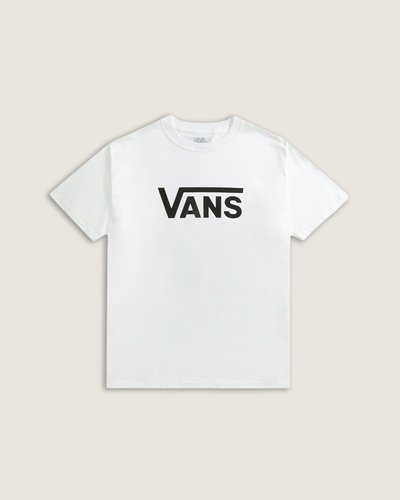 Com construção em KNIT e modelagem CLASSIC FIT, a Camiseta Manga Curta Classic Drop V apresenta gola careca e estampa frontal discreta que reforça o DNA autêntico da VANS. O tecido oferece toque macio, respirabilidade e conforto, enquanto a construção garante caimento tradicional e flexibilidade. Design essencial e atemporal que destaca elementos reconhecíveis da marca.