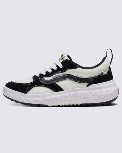 <p>Uma forma consciente de sustentabilidade para se preparar para o inesperado. O UltraRange Neo VR3 permite que você enfrente os momentos inesperados do seu dia, fazendo uma escolha consciente de sustentabilidade ao longo da sua jornada.</p>
<p>PALMILHA:&nbsp; 50% de espuma de EVA biobaseada<br />
<br />
SOLA: Composta de borracha natural regenerativa</p>