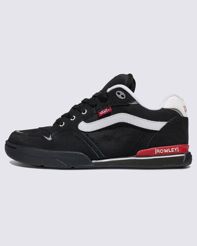 O Tênis Skate Rowley Xlt Black White Red é uma verdadeira obra-prima do skate, trazendo o melhor da performance e do estilo para os skatistas mais exigentes. Desenvolvido em colaboração com Geoff Rowley, uma lenda do skate, este tênis incorpora décadas de experiência e inovação no mundo do skate. Com um design robusto e elegante, o tênis apresenta um perfil aerodinâmico que oferece suporte e estabilidade durante as manobras mais radicais. As partes superiores são construídas com materiais premium, garantindo durabilidade e conforto excepcionais. O modelo conta com características técnicas avançadas, como a sola UltraCush HD que proporciona amortecimento de impacto superior e aderência excepcional em todas as superfícies. Com detalhes de design cuidadosamente trabalhados e uma estética moderna, ele é a escolha definitiva para os skatistas que buscam performance e estilo incomparáveis nas ruas e nas pistas de skate.