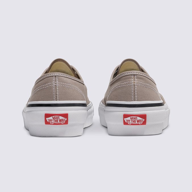 Tênis Authentic Rearrenge Moon Rock