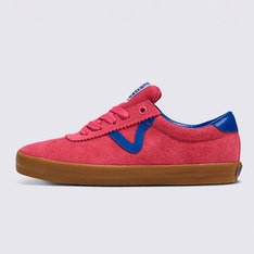 Um tênis aerodinâmico que mantém os anos 90 vivos. O Sport Low se inspira nos estilos retrô dos anos 90 da Vans para criar uma estética única e vintage. Desde a marcante sidestripe em forma de “V” até a etiqueta de logotipo tradicional, este tênis de cano baixo mantém a vibe vintage em alta.