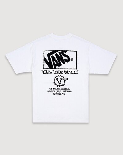 Clássica e estilosa. Um pedaço da história da Vans é homenageado nesta camiseta clássica de gola redonda. A Camiseta Ss Circle Bones White combina mangas curtas para um estilo casual para o dia a dia com algodão respirável para manter você fresco. Ainda mais estilosa? O modelo traz estampas frontal e nas costas, homenageando o lançamento original do Sk8-Hi Old Skool.