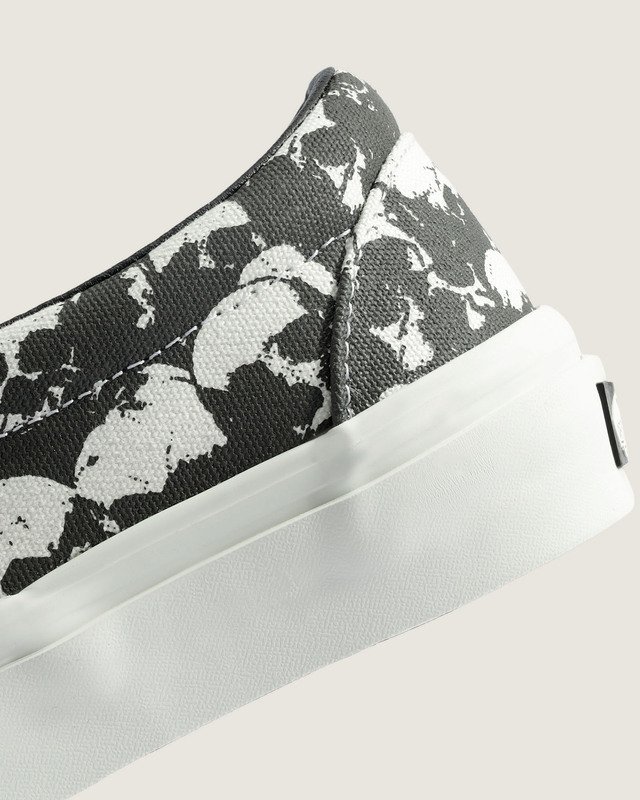 Tênis Skate Slip-On Skull Pile Black White Gum