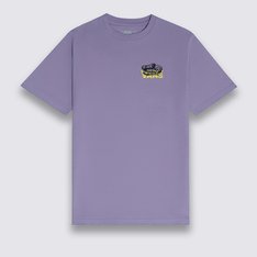 Aproveitar todos os momentos com muita diversão, é “Off The Wall”. A Camiseta Old Skool Ss Purple Haze Infantil é a peça ideal para usar todos os dias. Ela carrega o lado descolado e descontraído da Vans para a estampa frontal na altura do peito, do lado esquerdo - destacando assinatura Vans OTW, com detalhe para o tradicional skate Vans, em silk à base d’água. Confeccionada em tecido 100% algodão, a camiseta infantil de manga curta traz gola redonda e etiqueta tecida Vans aplicada na manga. De corte clássico mais justo ao corpo, a camiseta é confortável para brincar e se divertir com muito estilo todos os dias.