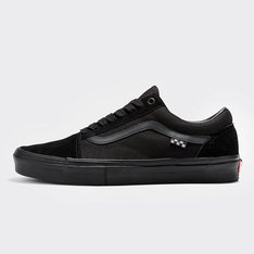 Skate Classics: Ultra resistência no interior para a prática do skate. Completamente redesenhada para o skate moderno, a coleção Skate Classics oferece mais do que os skatistas precisam para permitir evolução máxima. Com cabedal de camurça e lona, o Tênis Skate Old Skool Black Black oferece a aparência icônica que você deseja, trazendo todos os benefícios de desempenho que os skatistas exigem.