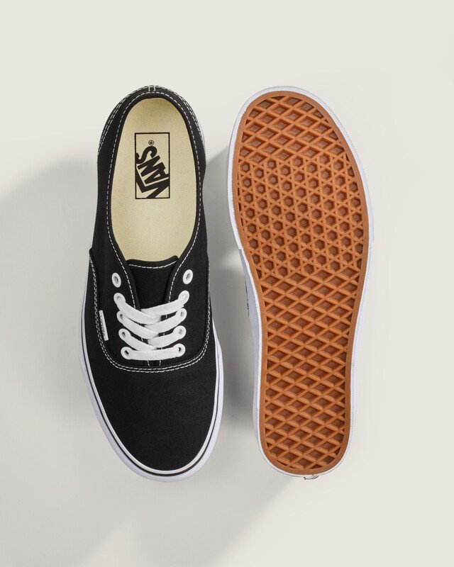 Tênis Authentic Black Vans